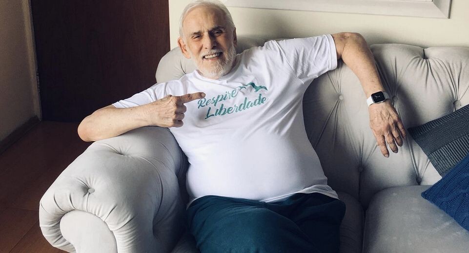    Соцсети Франсиску Куоку