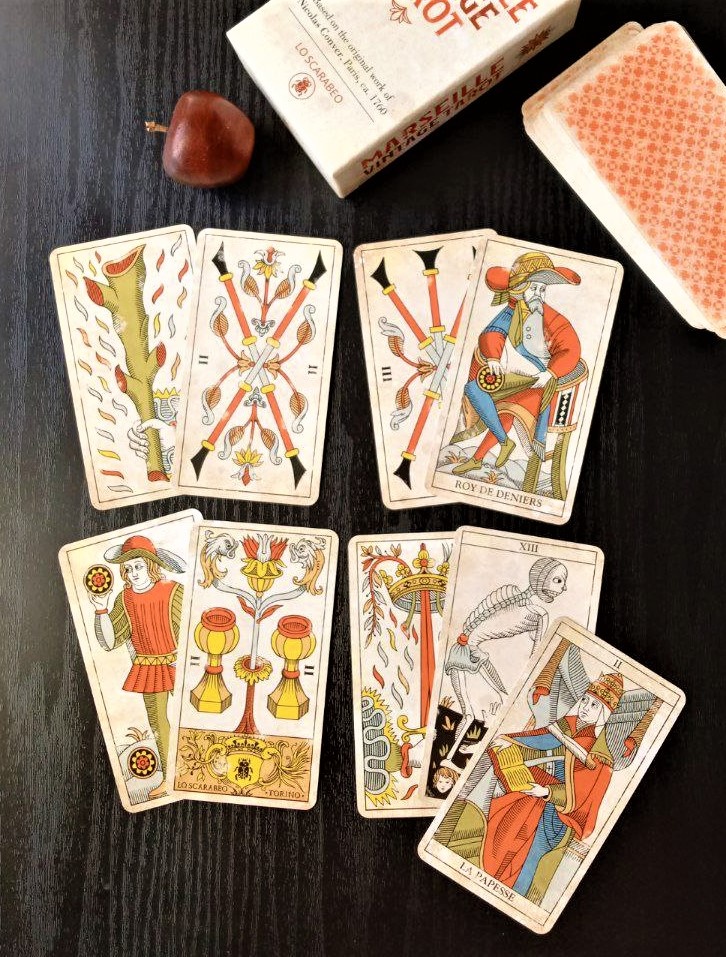 Ответ смотрим на колоде "Винтажное марсельское таро"