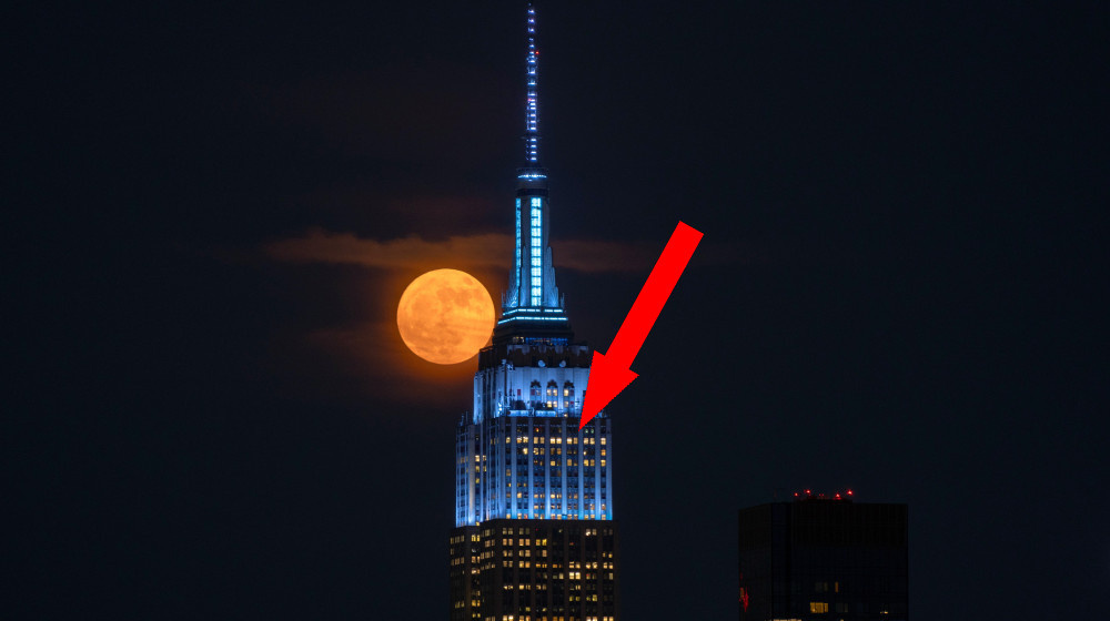    Невероятное зрелище: как редкое явление ЛУННЫЙ СТОПЛЯНУЛЬ заставило полнолуние опуститься низко над горизонтом