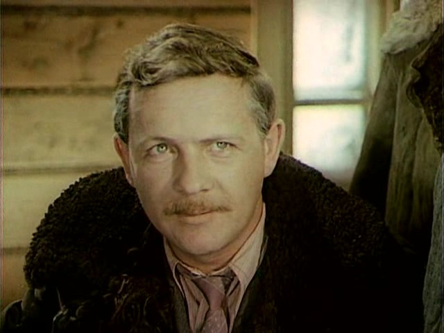 В эпопее "Тени исчезают в полдень", 1970-1971 гг