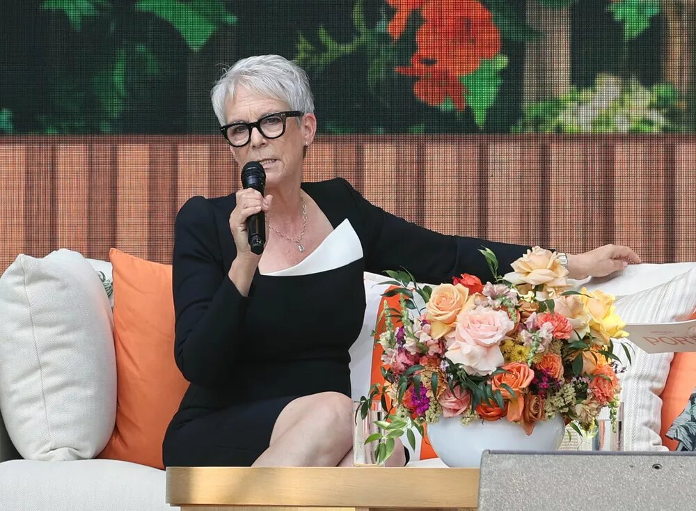 Джейми Ли Кертис📷
