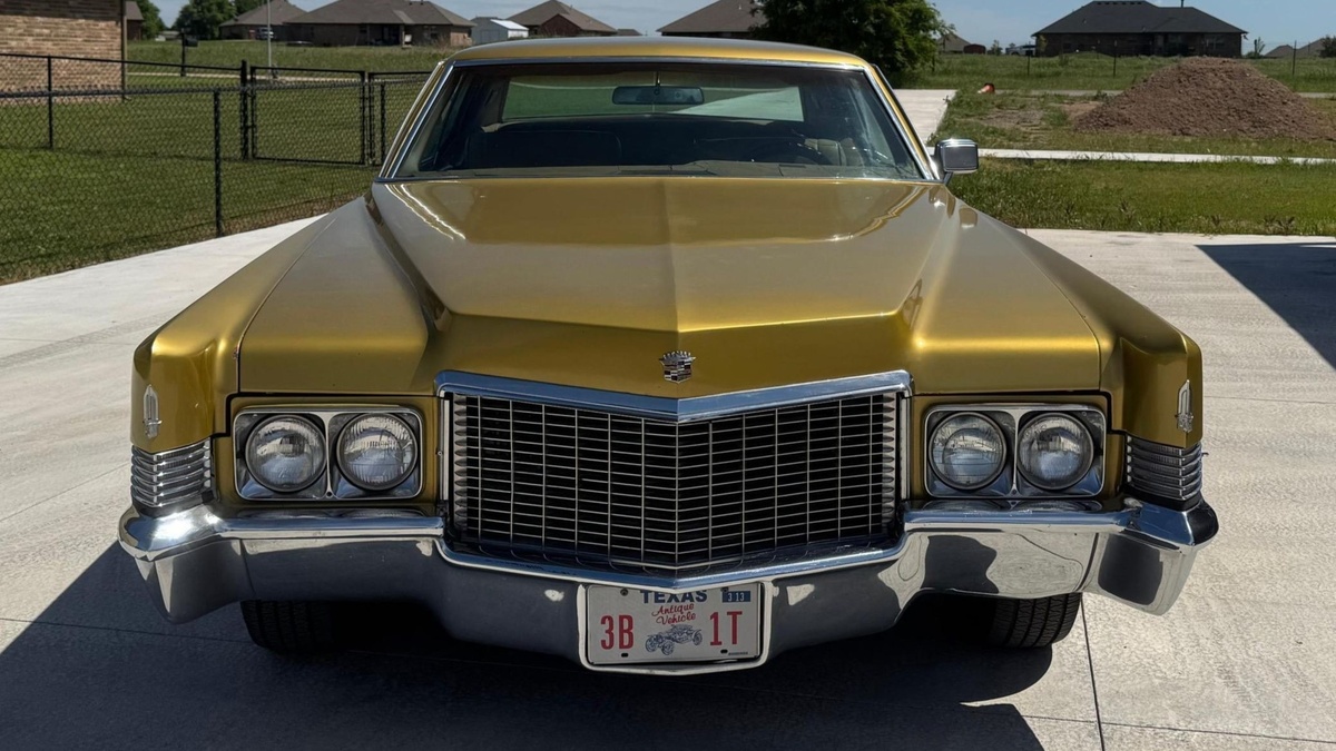 Cadillac Coupe DeVille 1970 года