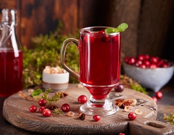 "Гораздо полезнее": готовим домашний морс по всем правилам