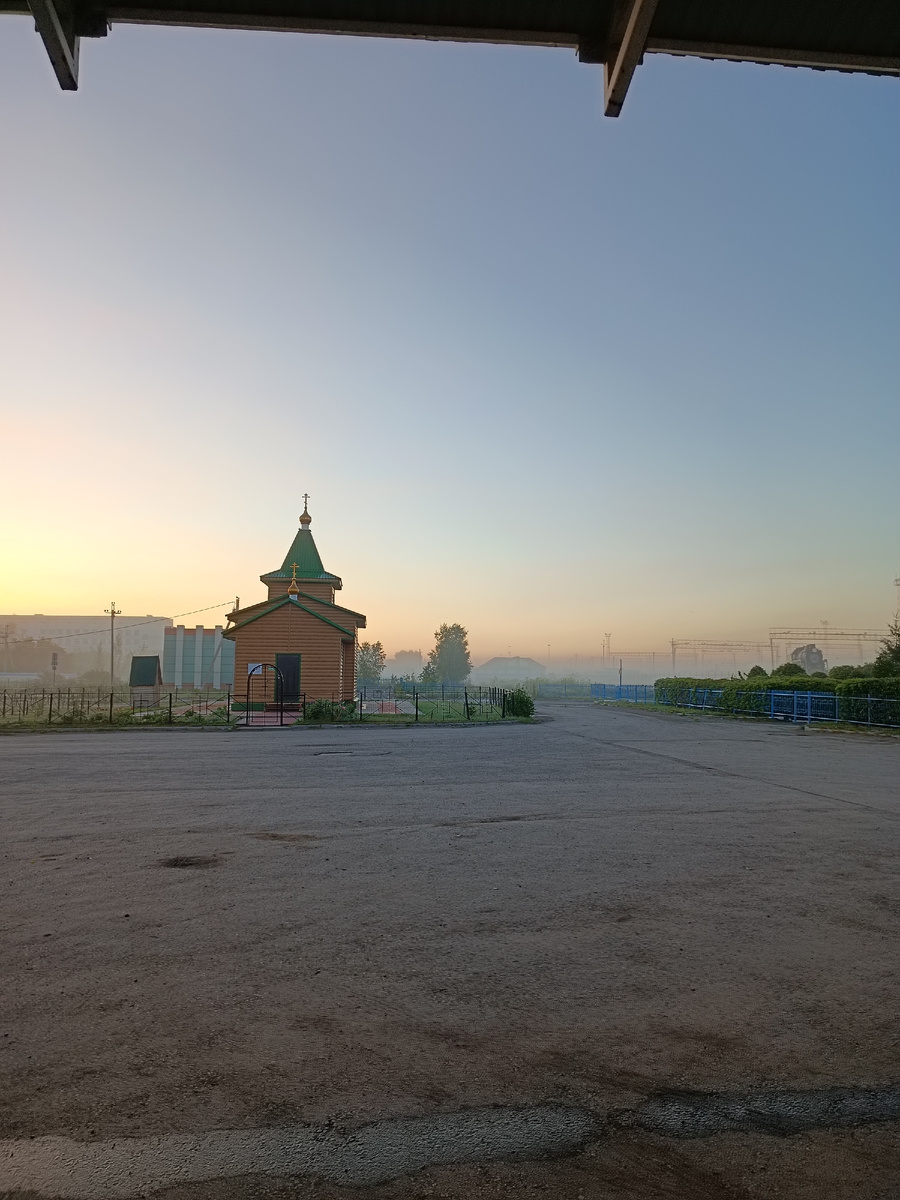 Часовня возле привокзальной площади