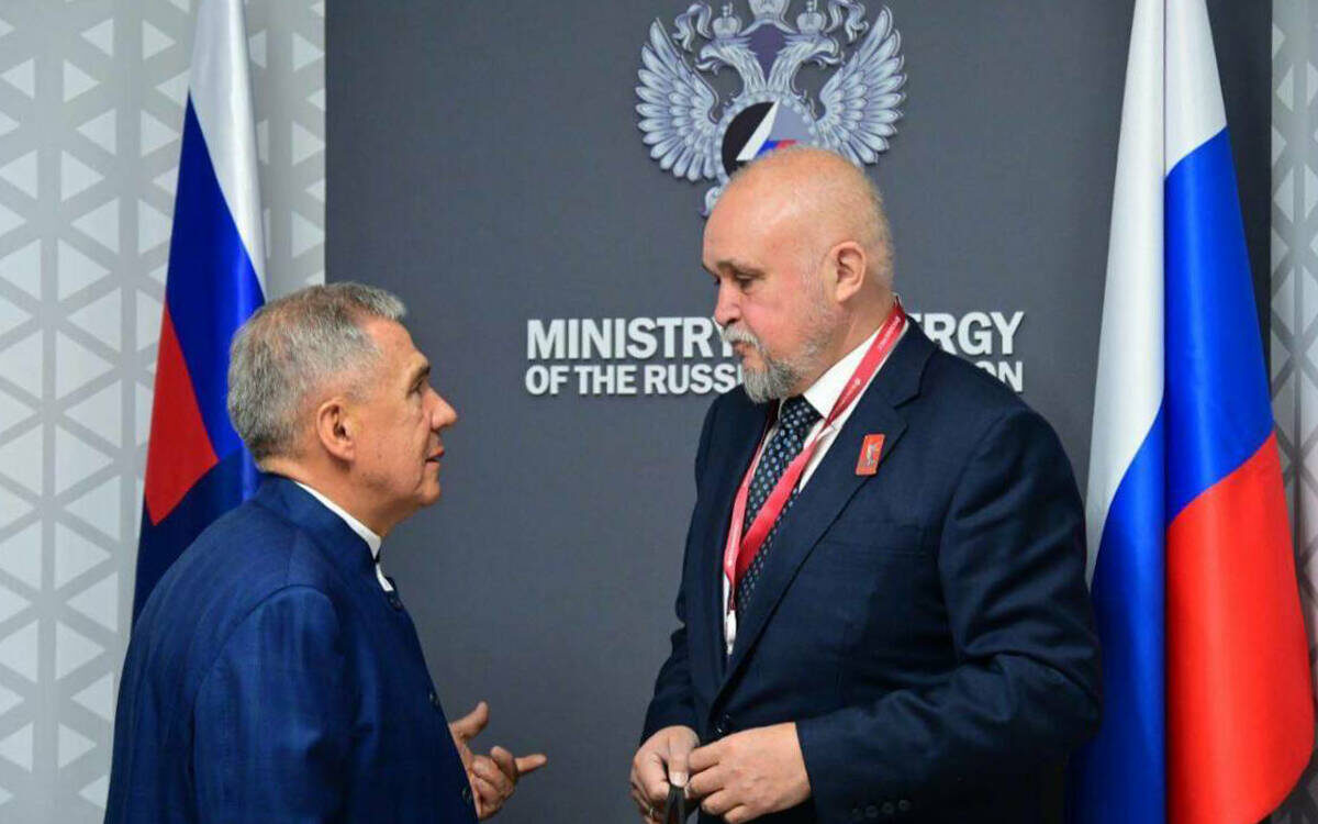 Рустам Минниханов встретился с министром энергетики Российской Федерации Сергеем ЦивилевымФото: пресс-служба Раиса РТ