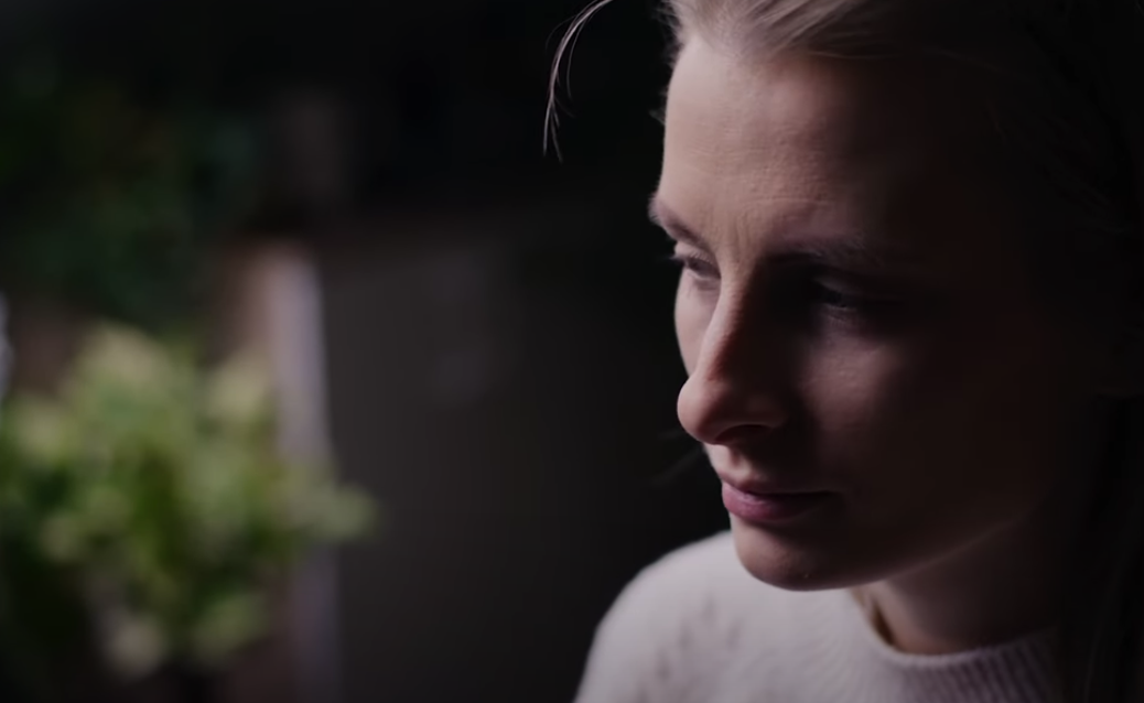 Что избегающий партнер ТОЧНО НЕ БУДЕТ делать, если скучает по вам!