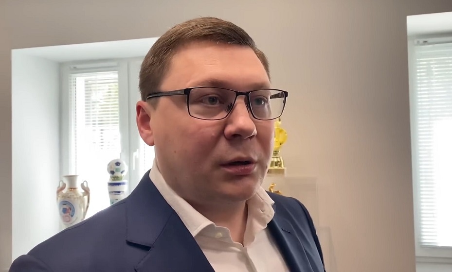    Митрофанов не уверен, что «Пари НН» займет место «Химок» в РПЛ. Фото: YouTube-канал Сергея Егорова