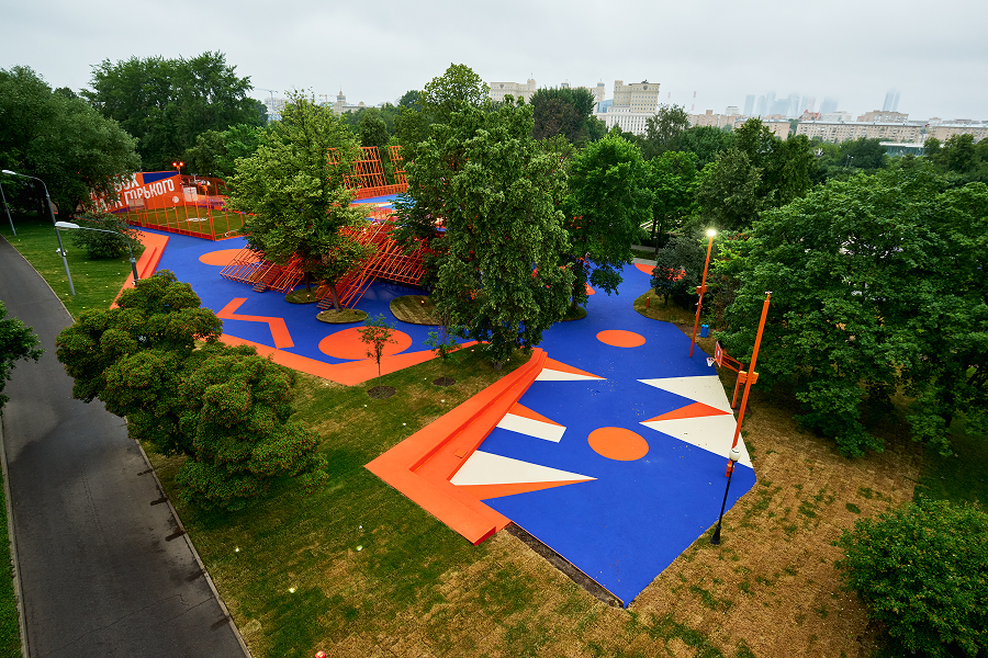    В парке Горького открылось новое городское пространство Win Box (фото 2)