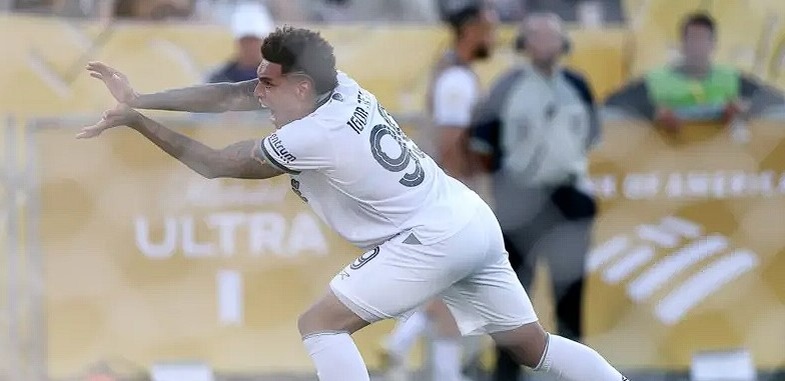 Игорк Жезус (на фото fifa.com) своим голом сделал "Ботафого" лидером группы 