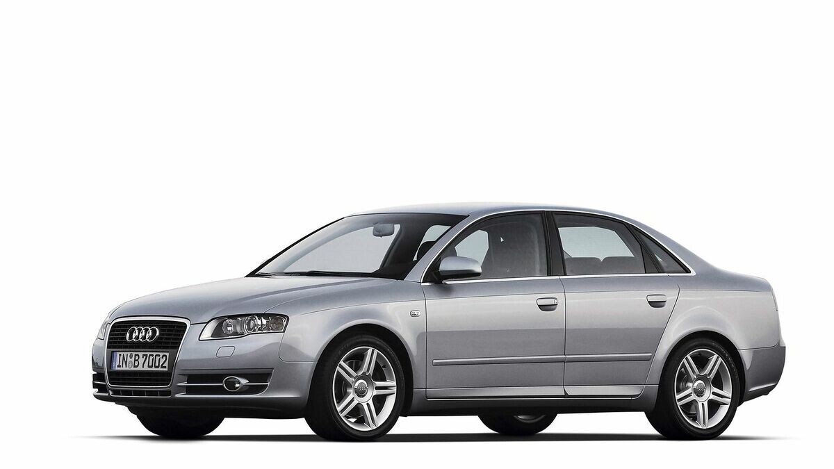 Audi A4 III (B7)