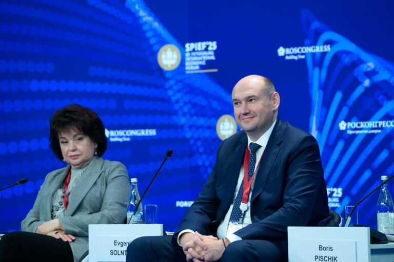    Евгений Солнцев пригласил участников ПМЭФ прогуляться по Оренбуржью Андрей Севостьянов