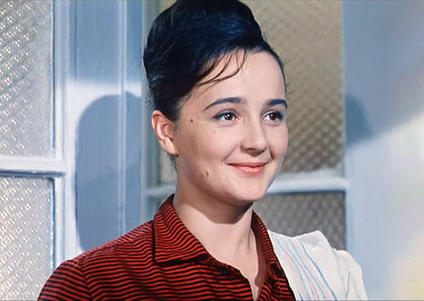 Ольга Красина. Кадр из фильма «Зайчик»