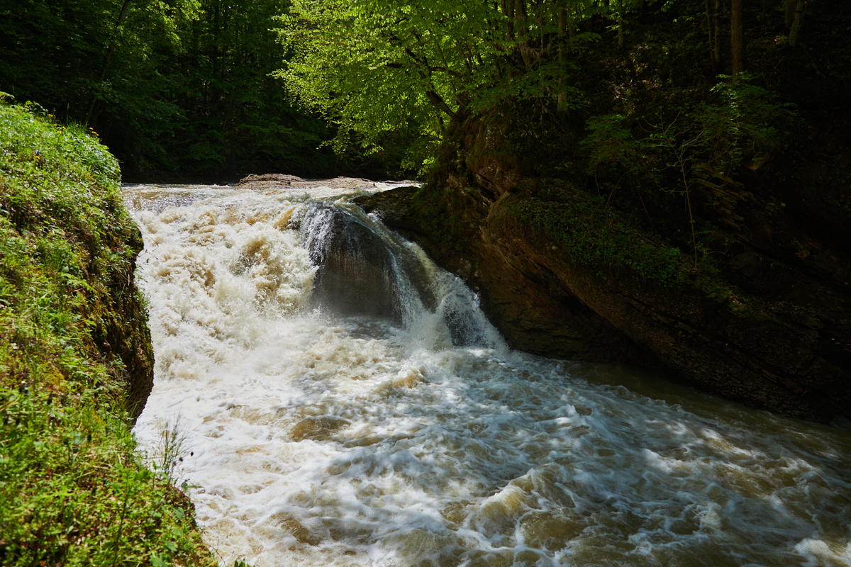 Три брата - снизу. *листайте карусель*