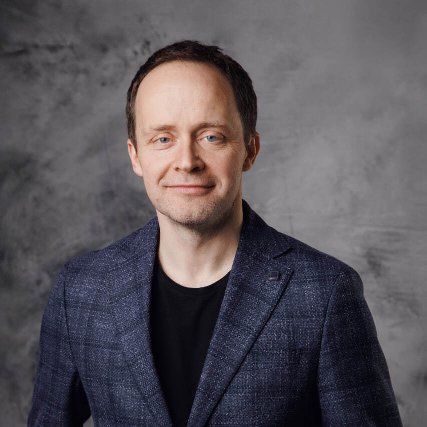 Алексей Кучин. Директор по развитию практики «Бизнес-планирование»
ГК «КОРУС Консалтинг». Алексей вовлечен в проекты автоматизации бизнес-процессов крупных и средних компаний с 1999 года. В качестве технического специалиста и функционального консультанта внедрял системы класса ERP в России и за рубежом.
С 2007 года занимается консалтингом, курирует проекты и развивает практику в области внедрения систем планирования и анализа.