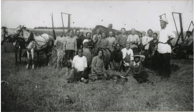 Фотография тематическая, не ищите на ней знакомые лица