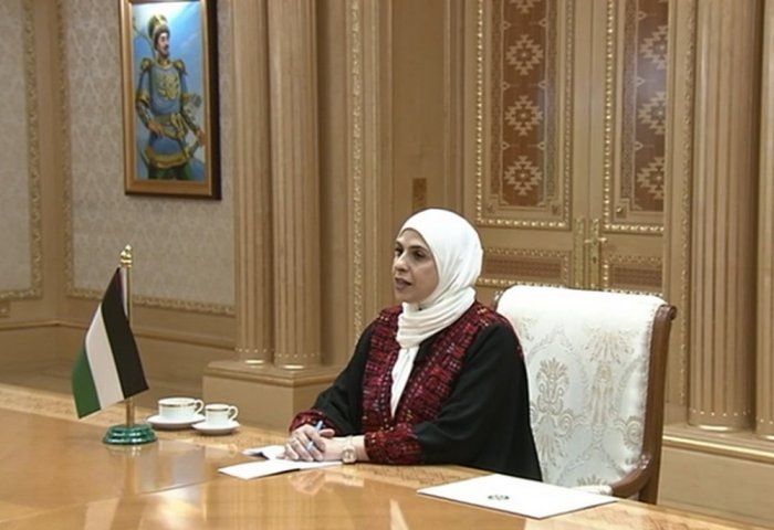 Чрезвычайный и Полномочный Посол Государства Палестина в Туркменистане Рана Абу Хиджлех, вновь назначенная на этот пост (Фото: Watan Habarlary)