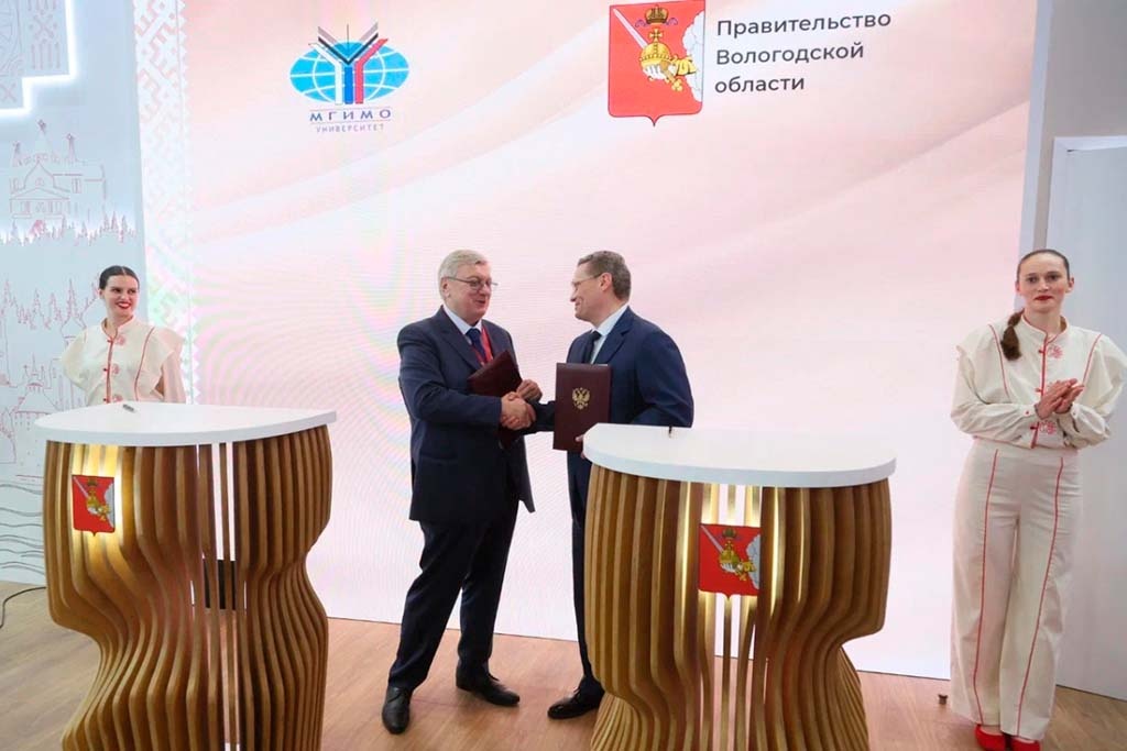    Об этом договорились Георгий Филимонов и ректор МГИМО Анатолий Торкунов.