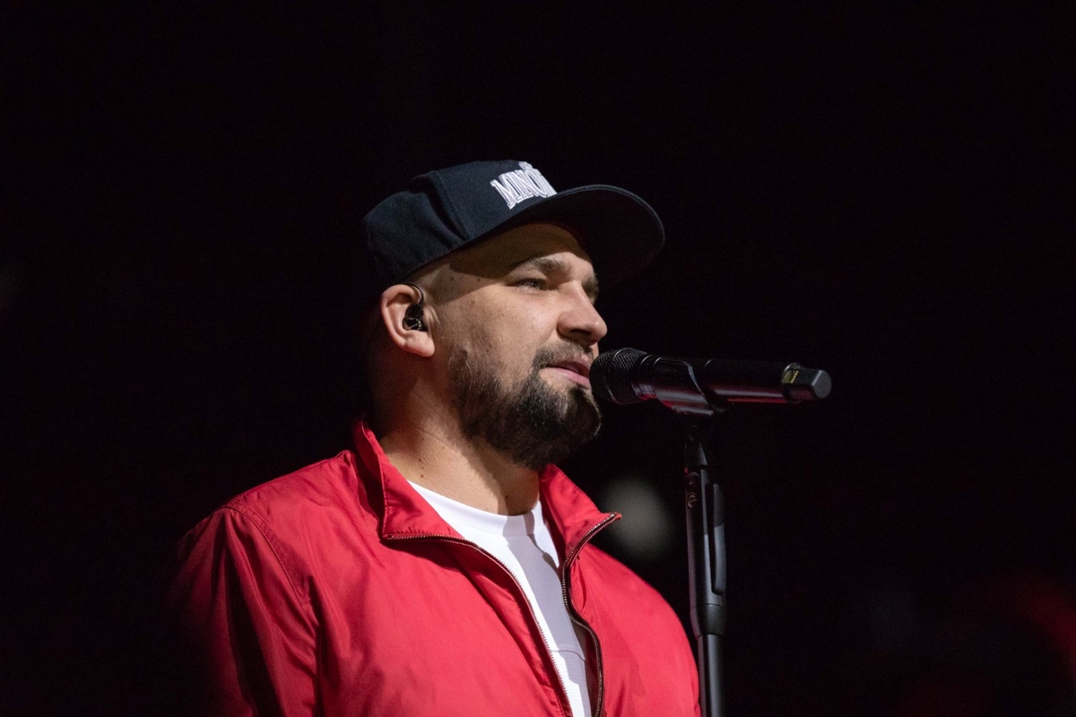 Билеты на Басту Москва 2025 Лужники — шоу в центре столицы