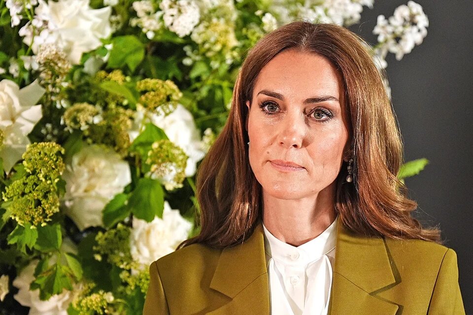 Кейт была «расстроена» тем, что не смогла принять участие в церемонии. 