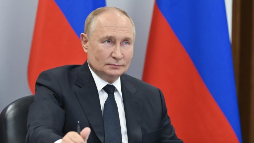 Фото: https://russian.rt.com/ (https://mf.b37mrtl.ru/russian/images/2025.06/article/68550922ae5ac975dd441537.png)