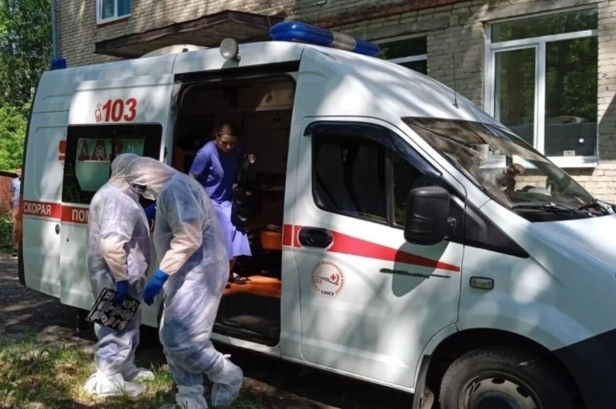    Более 5700 медработников Томской области вышли на пенсию досрочно