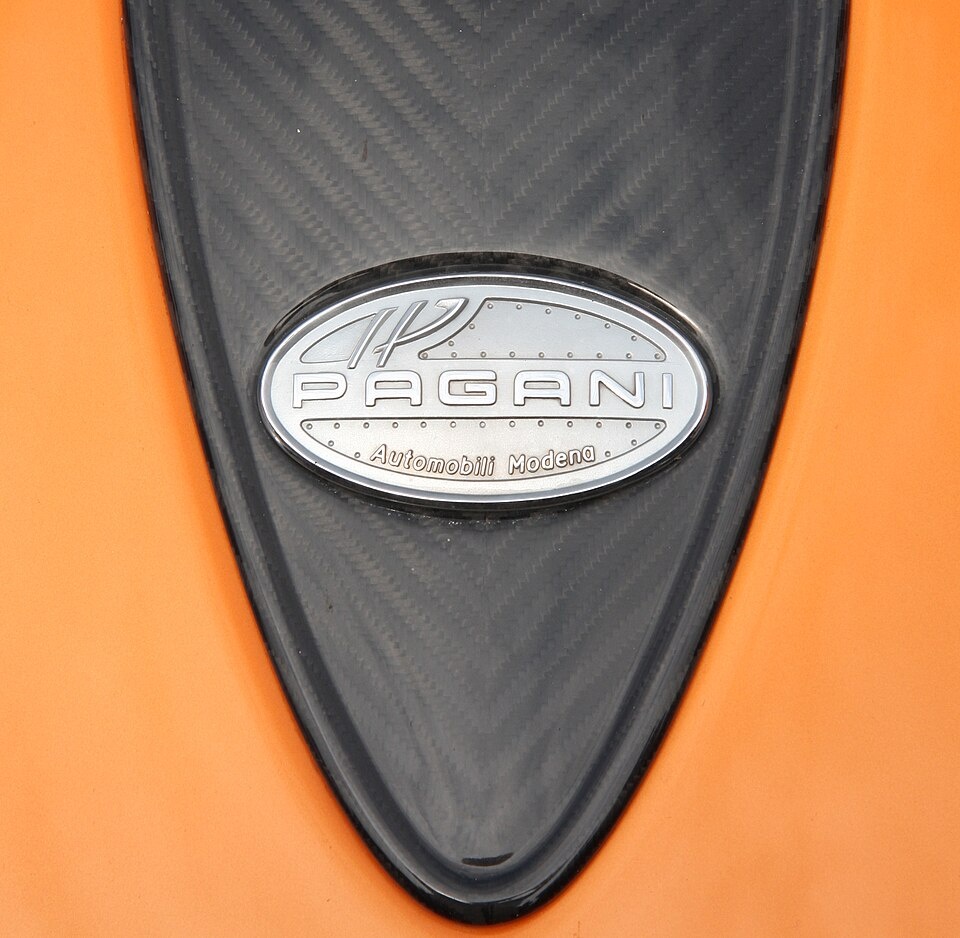 Логотип Pagani