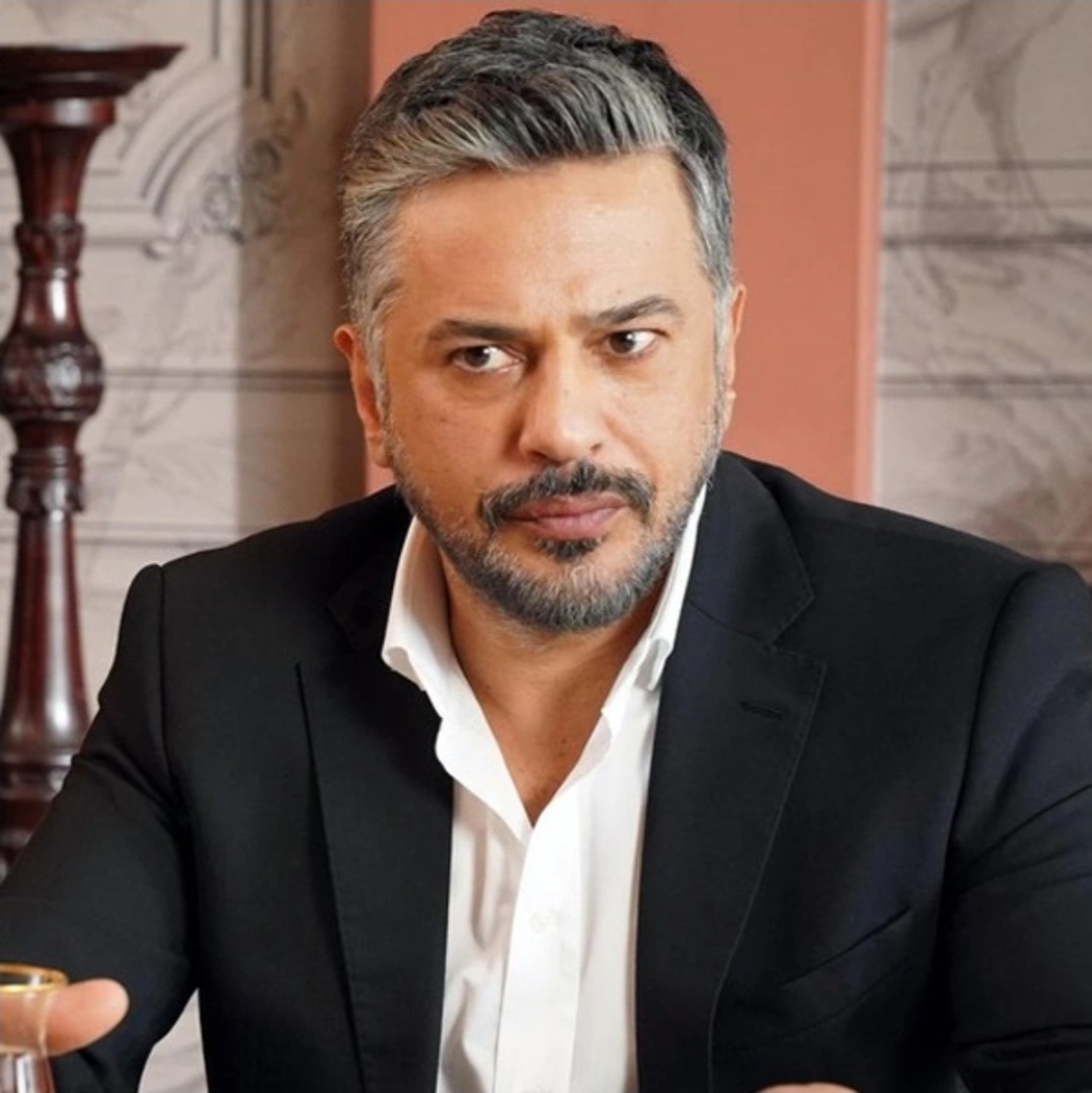 Кадр из сериала "Зимородок"