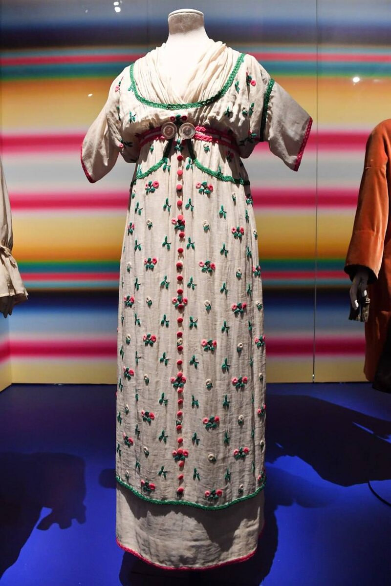    В Музее декоративного искусства Парижа откроется экспозиция «Мода — это праздник» (фото 2)