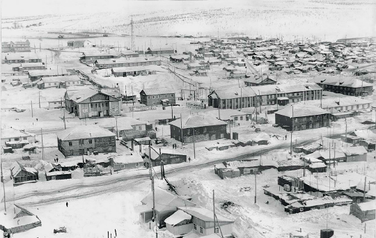 Центр посёлка Кулар