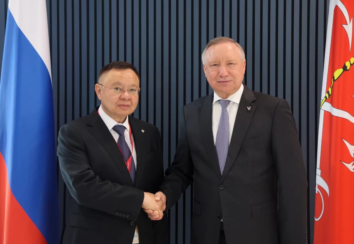    Федеральная поддержка помогла улучшить сферу ЖКХ в Петербурге – Беглов