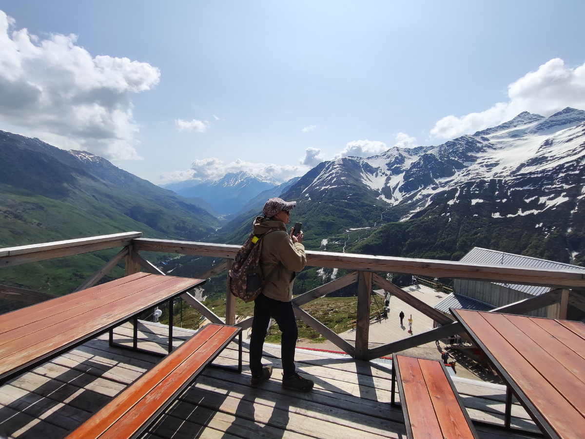 На горе Чегет (июнь 2025 года)