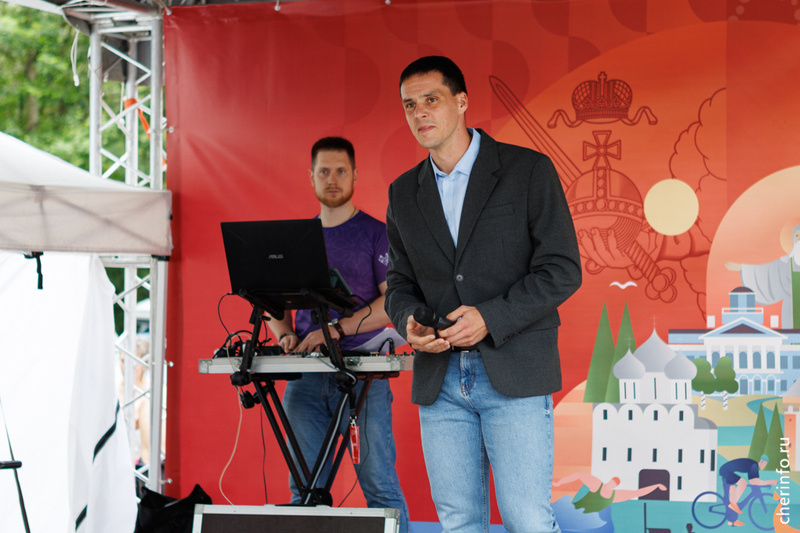    Открытие фестиваля "Энергия Русского Севера" прошло на малом Первомайском пляже.