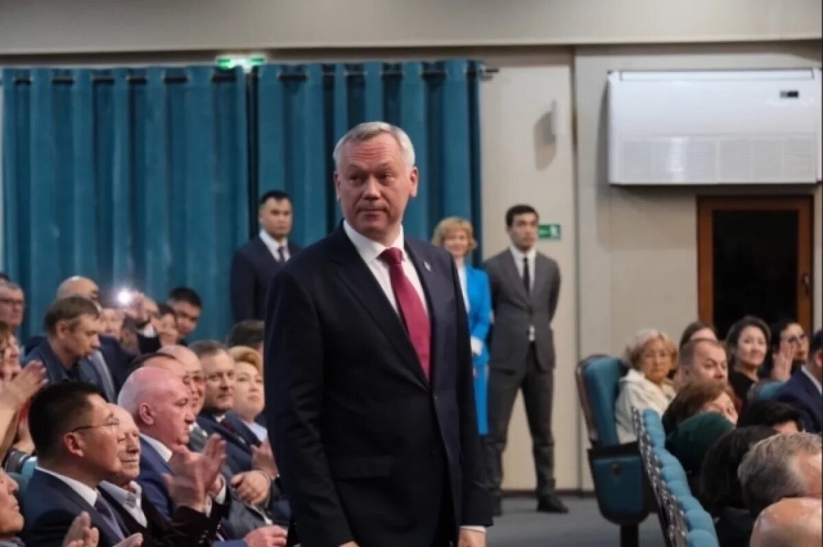    Владимир Путин позитивно высказался о Новосибирской области на ПМЭФ-2025