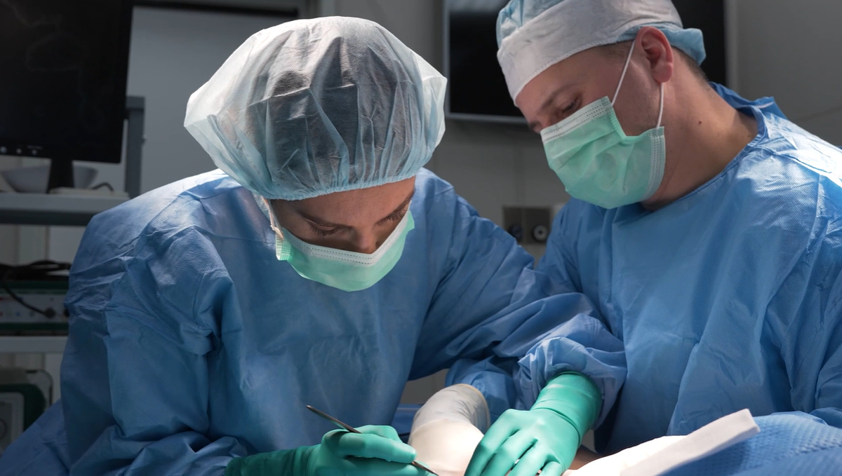 Быкова Оксана Сергеевна, пластический хирург