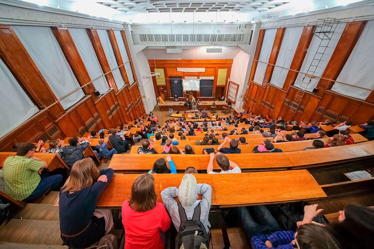 Pavel L Photo and Video / Shutterstock / FOTODOM📷Именные стипендии присуждают специалистам узких профилей