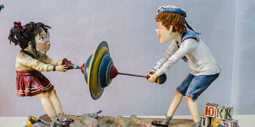    "Юла раздора". Милена СкибинаАлена Бобрович