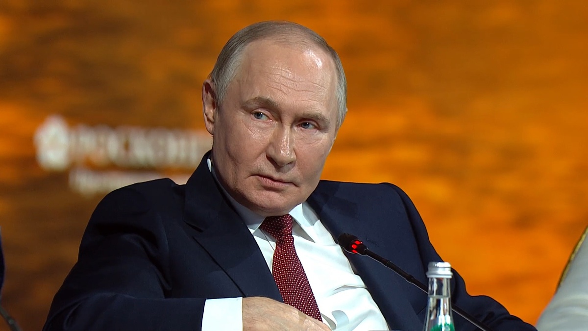    Фото: трансляция ПМЭФ-2025