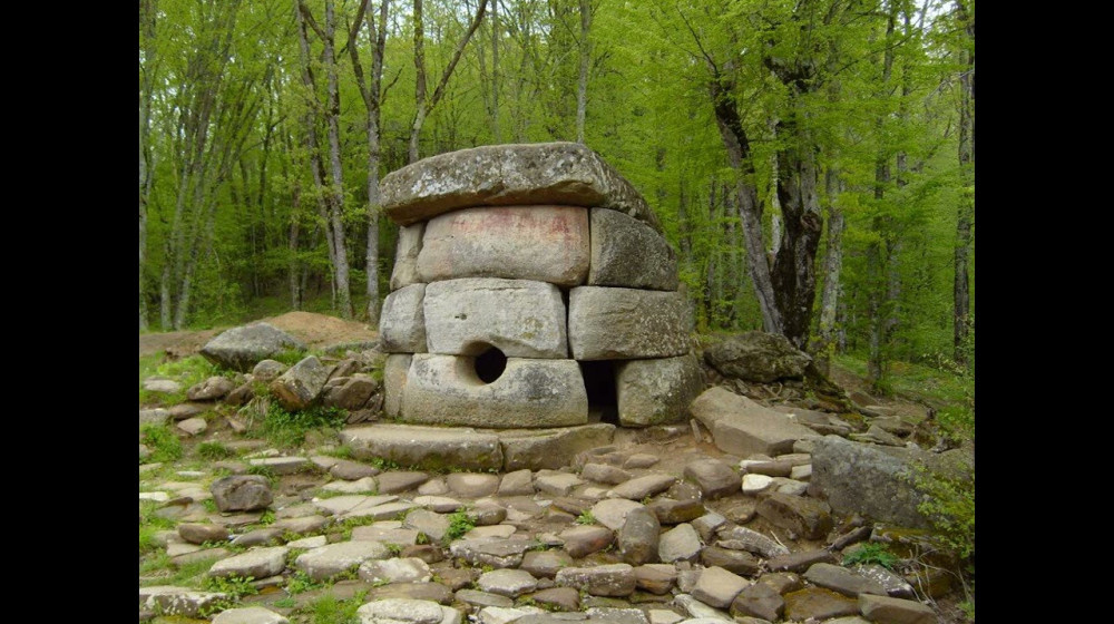    ТАЙНА ДОЛЬМЕНОВ КАК ДРЕВНИЕ ЛЮДИ ЗАПИСАЛИ В КАМНЕ ЗВЕЗДНЫЙ КОД