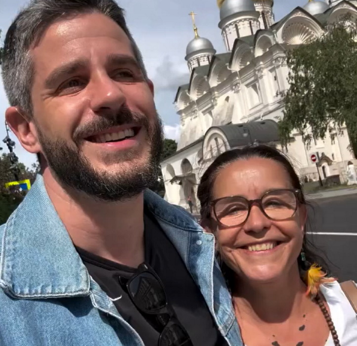 Луселия Сантуш с сыном 