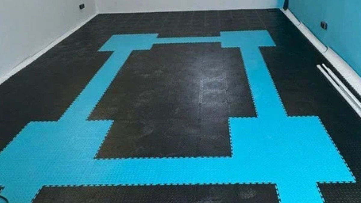 резиновая плитка +для гаража