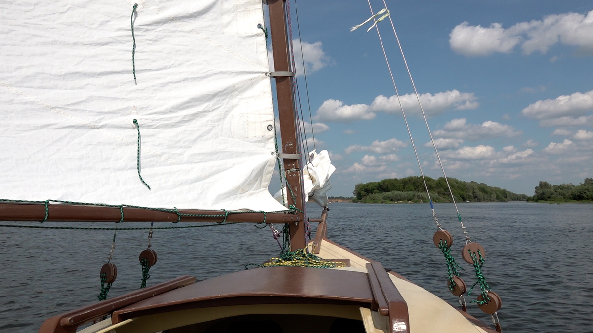 Под парусом по Оке