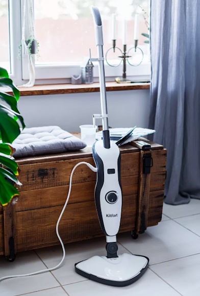 Фото с сайта https://kitfort.ru/catalog/parovaya-shvabra/parovaya-shvabra-kitfort-kt-1006/