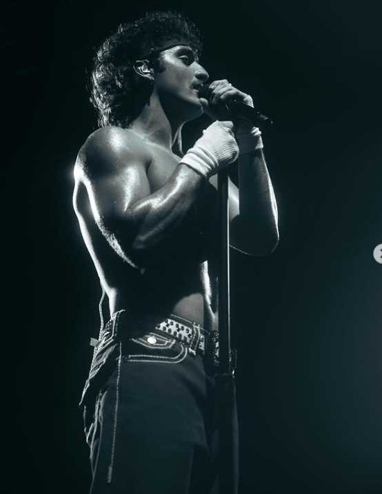 Фото из официального Instagram Бенсона Буна → @bensonboone