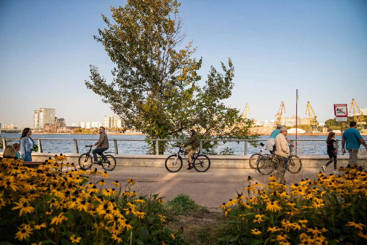 Парк "Северное Тушино" Источник: https://kudamoscow.ru/articles/luchshie-mesta-moskvy-dlja-katanija-na-samokate/