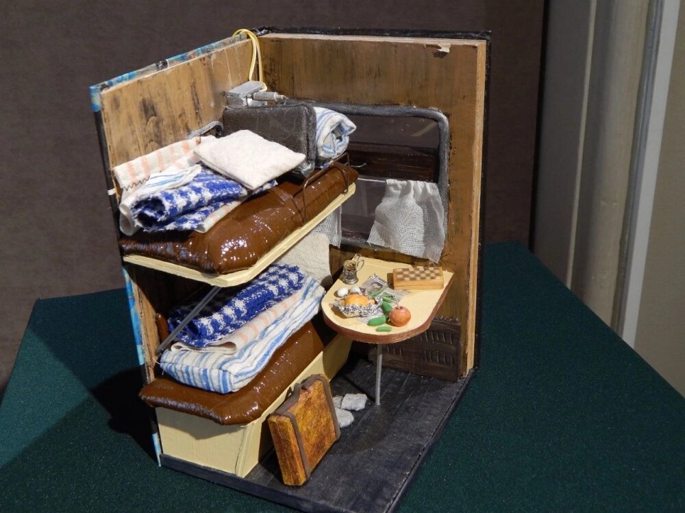    Плацкартный вагон выглядит так, словно готов отравиться в путь. Фото: «АиФ-Урал»/ Дарья Попович