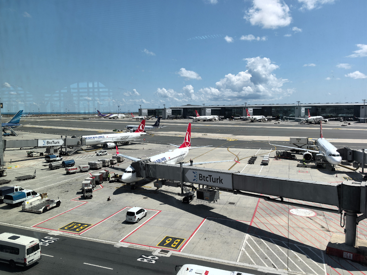 Аэропорт Стамбула IST