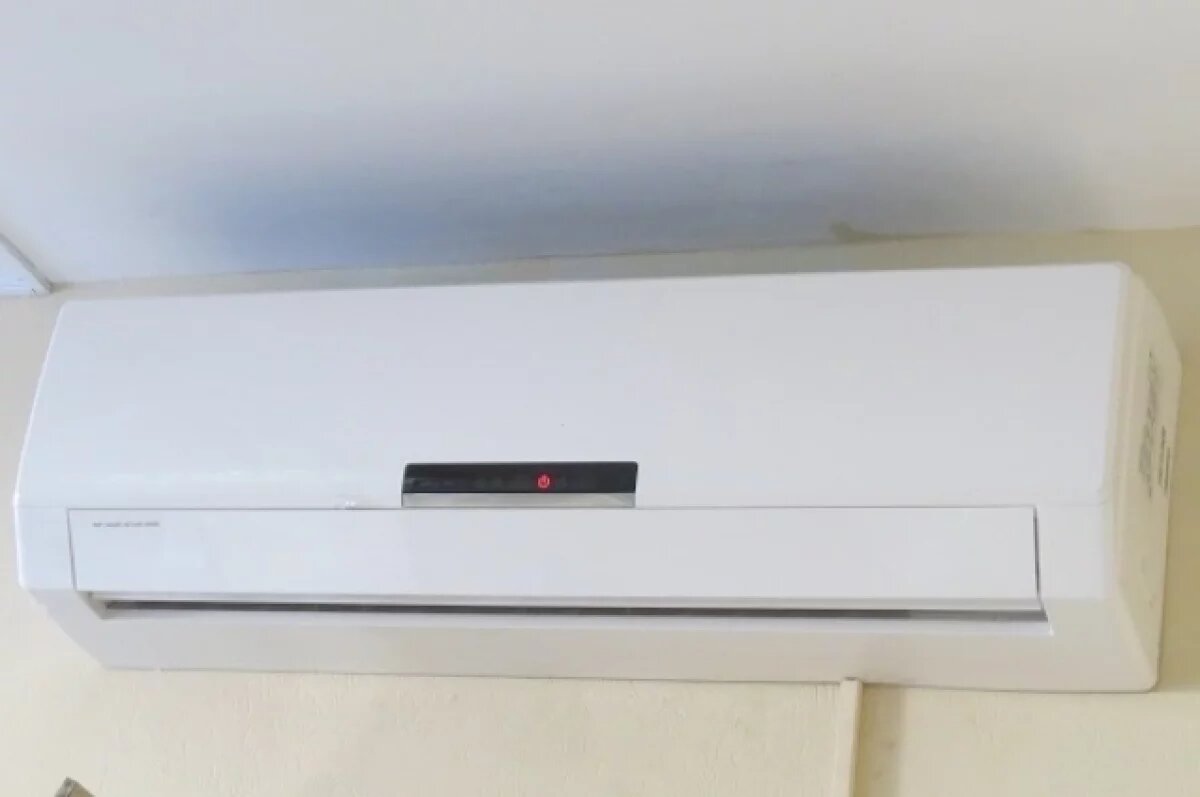    Роспотребнадзор рассказал, как не заболеть из-за кондиционера в жару