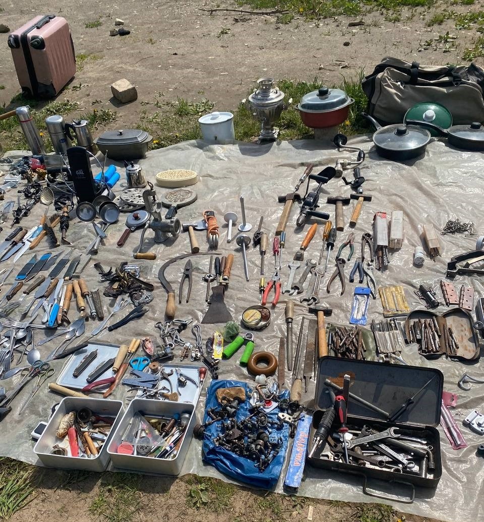 Сегодня очень много инструмента. Листайте галерею, посмотрим, что еще предлагают Нижегородские продавцы