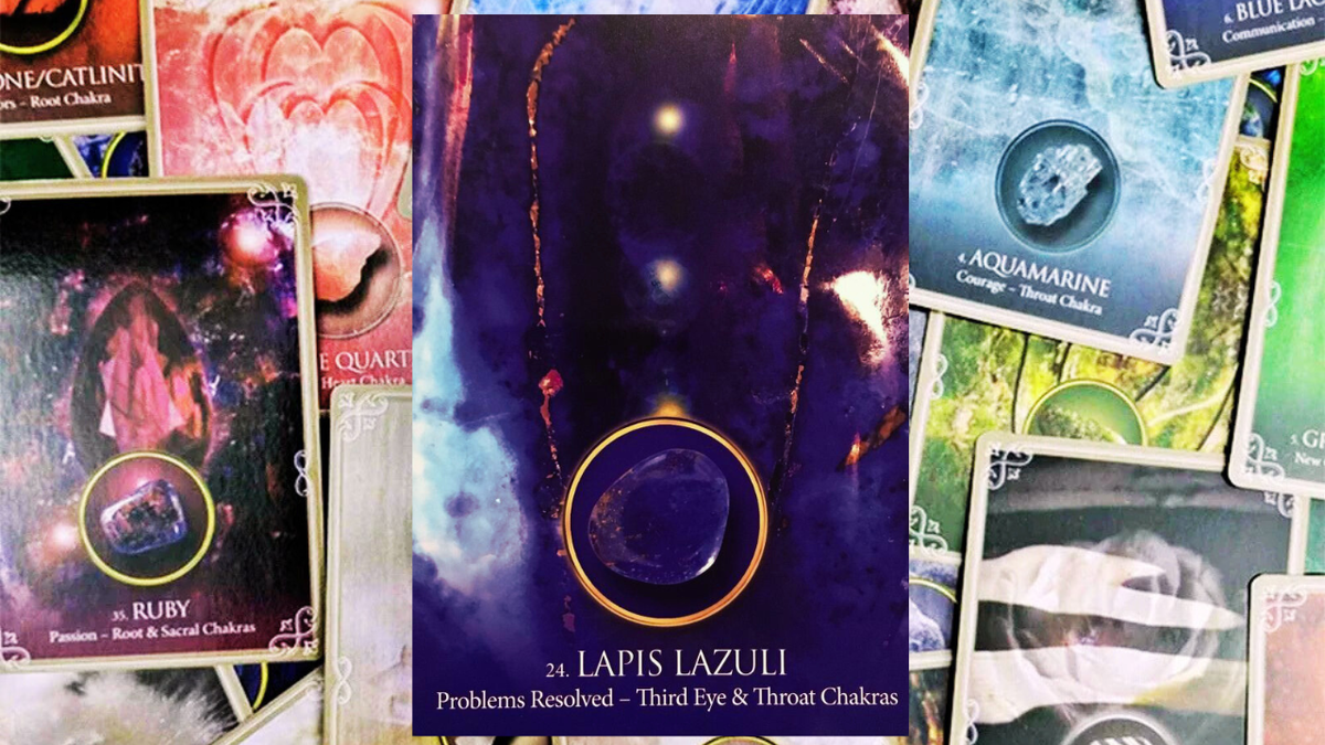 Лазурит. Photo «Eternal Crystals Oracle» Jade-Sky