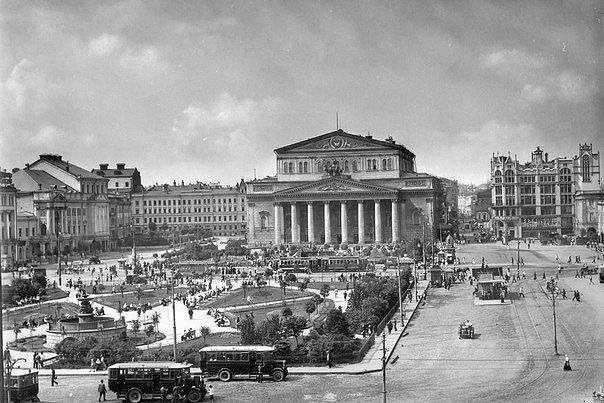 Большой театр, Москва 1930 год. фото из ria.ru
